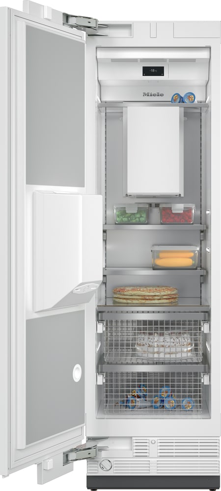 Integrated freezer discount with ice maker