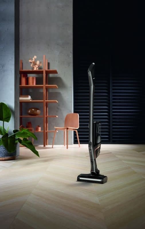 Miele 11423920 TriFlex HX1 Pro Cordless Stick Vacuum with 3-in-1