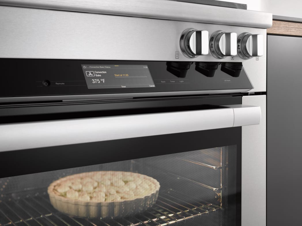 Miele HR19363LPDFGDCTS 36 Inch Freestanding Dual Fuel Smart Range