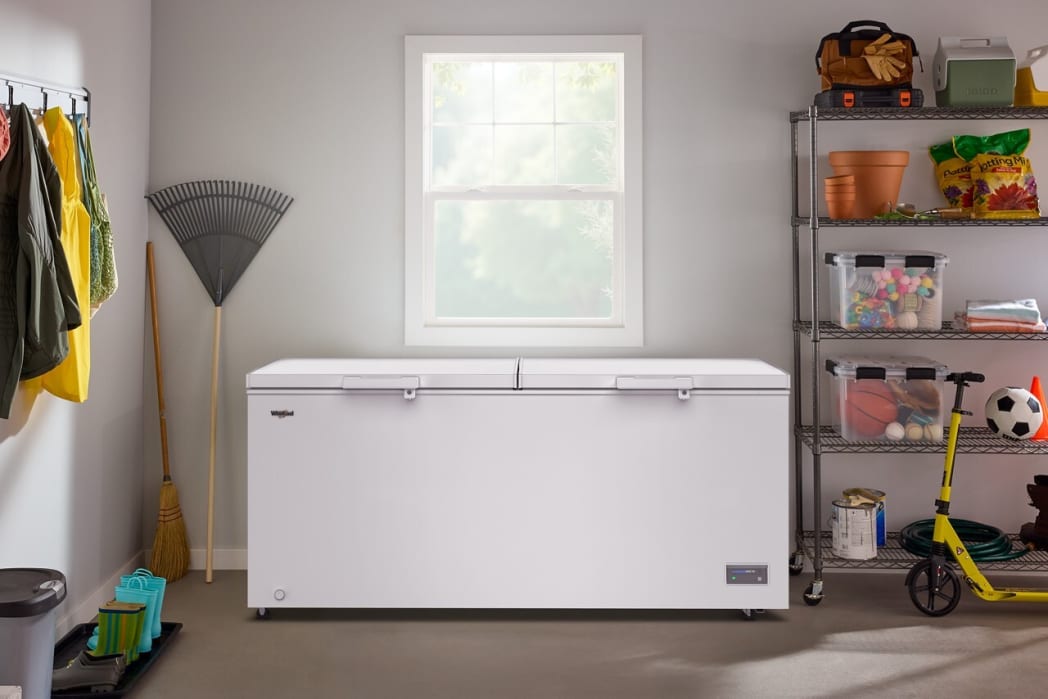Whirlpool WZCC5522TW 75 Inch Freestanding Convertible Chest