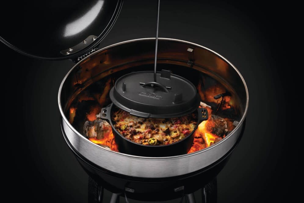 Napoleon 56059 Cast Iron Dutch Oven 6QT
