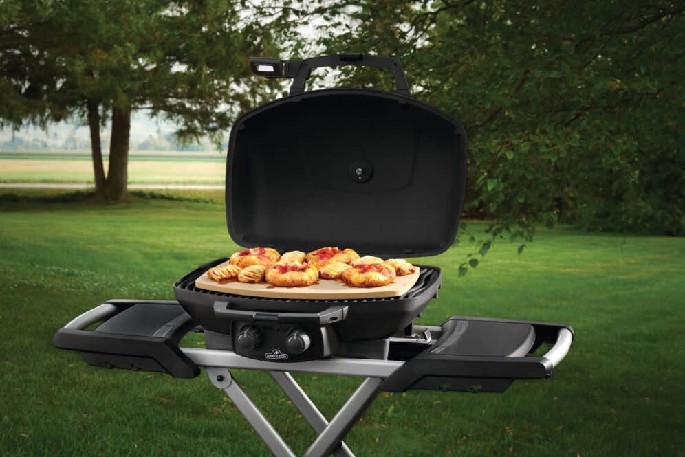 Napoleon 70083 TravelQ™ Pizza Stone for Portable Barbecues