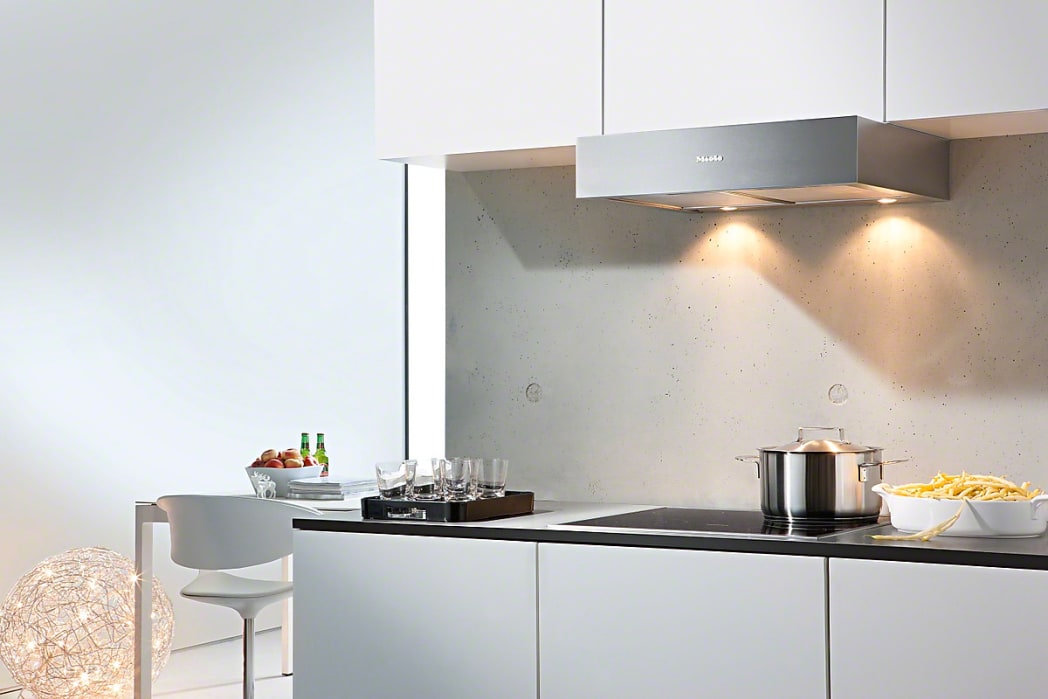 Miele canopy rangehood top