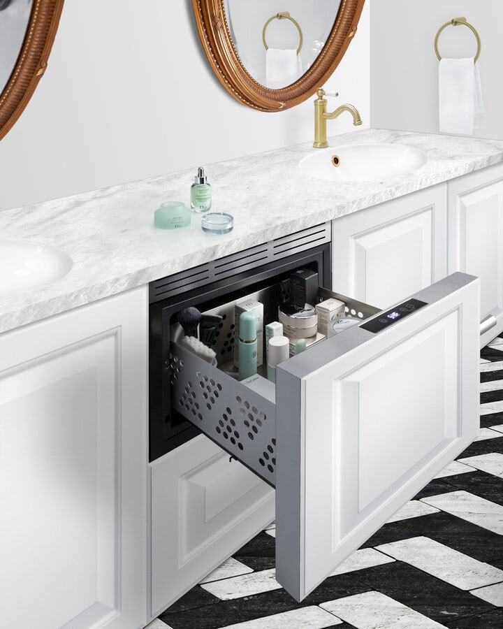 Summit LX1DPNR BeautiFridge™ 18 Inch Built-In Single Cosmetics