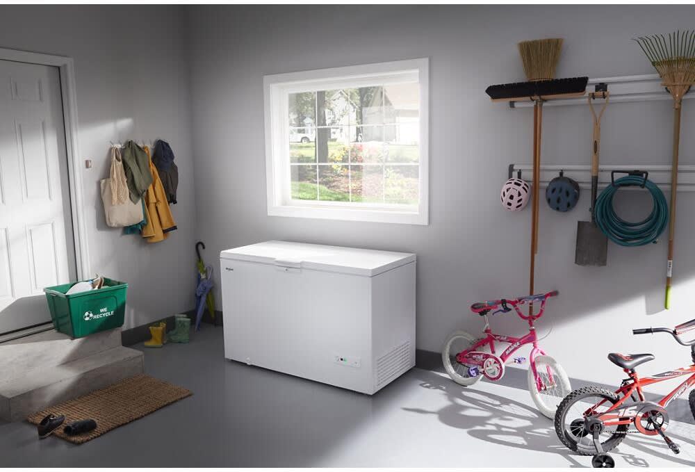 Whirlpool WZC5216LW 55 Inch Freestanding Convertible Chest Freezer