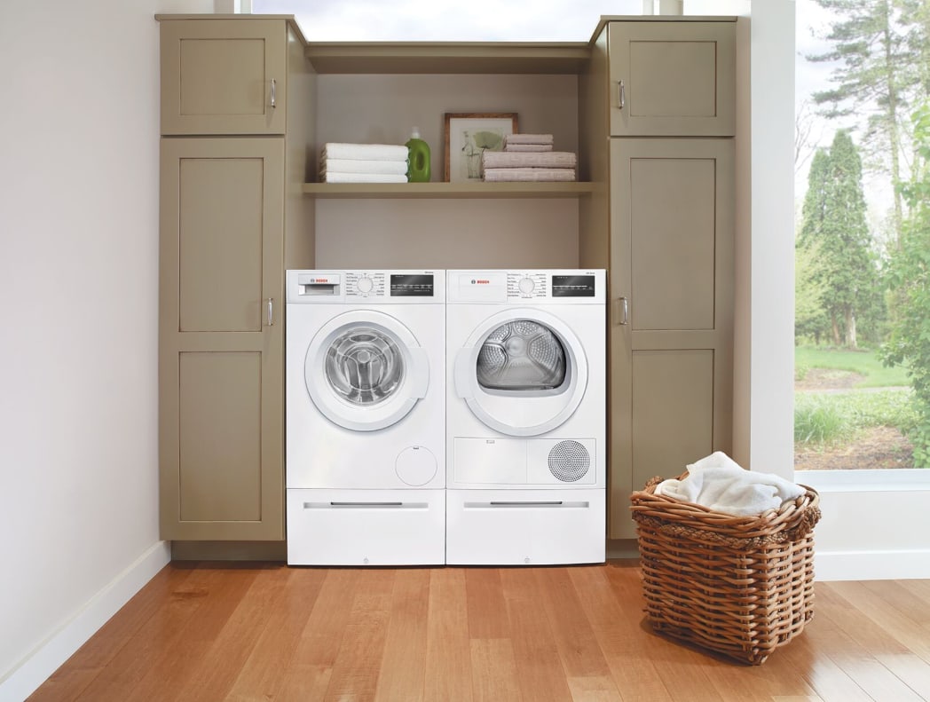 Bosch BOWADREW7 Stacked Washer Dryer Set with Front Load Washer and Electric Dryer in White