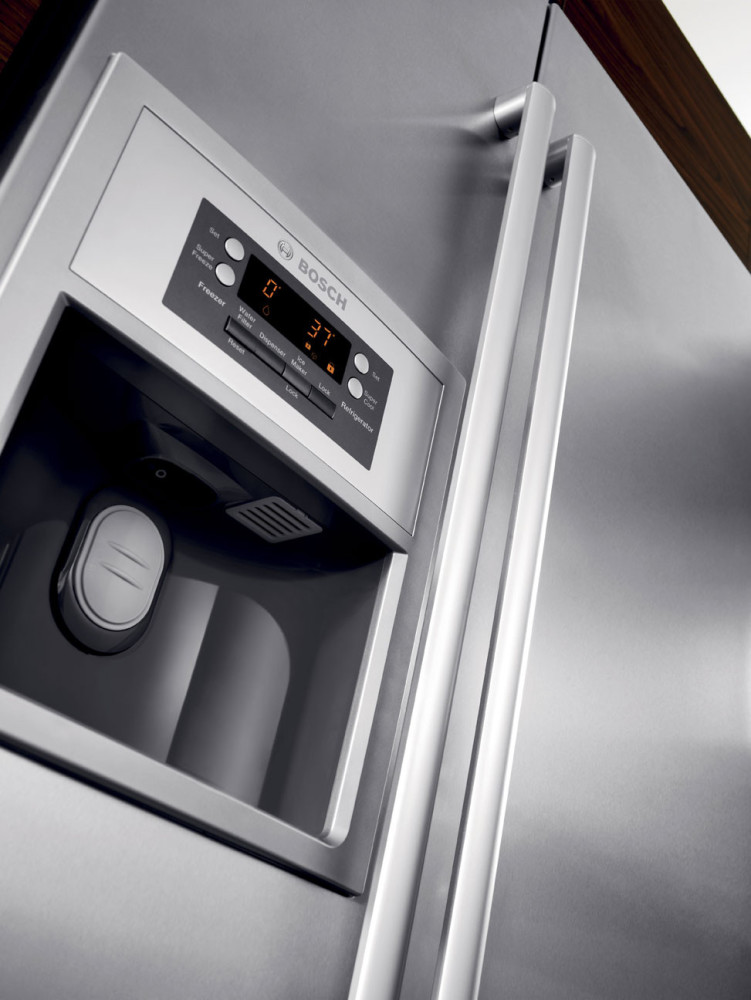 Bosch B20CS50SNS 20.2 cu. ft. CounterDepth Side by Side Refrigerator