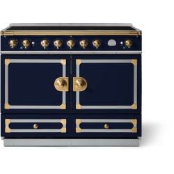 43 Inch Freestanding Induction Range  - CornuFé 110 44 Induction Range view