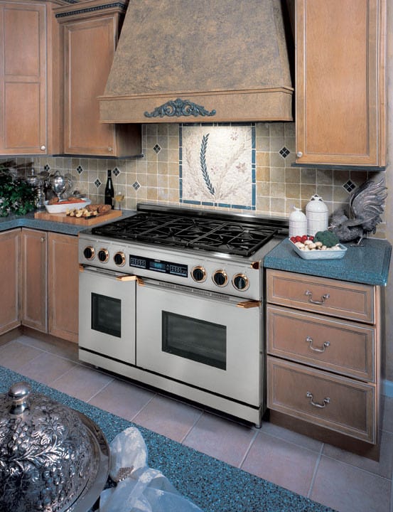 Dacor ERD48SBK 48 Inch DualFuel Range with SelfCleaning Pure