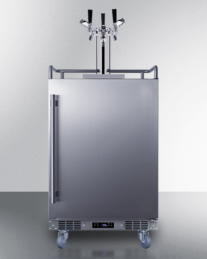 Summit BC74OSCOMTRIPLE 24 inch Commercial Indoor/Outdoor Beer Dispenser with Triple Tap System, 5.6 cu. ft. Capacity, and TapLock in Stainless Steel