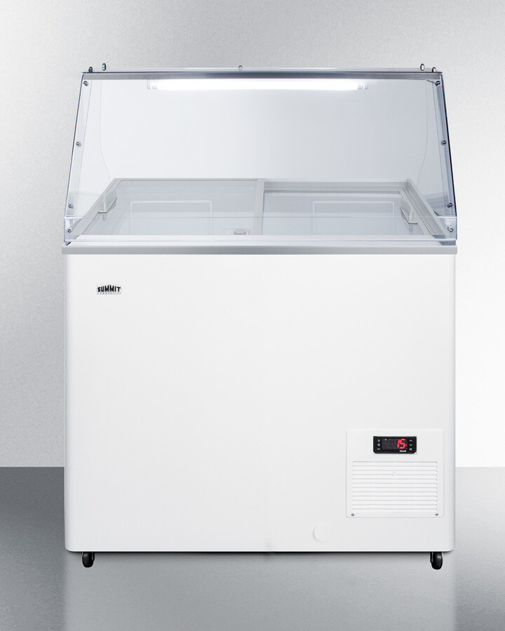 Summit Commercial 7.2 Cu. Ft. Chest Freezer NOVA22PDC