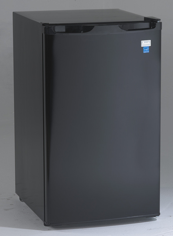 Avanti RM4416B 20 inch Compact Refrigerator with 4.4 cu. ft. Capacity, Full-Width Freezer Compartment, Reversible Door, Energy Star  (Black)
